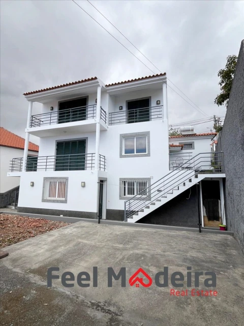 Moradia T3 para Venda em Imaculado Coração de Maria