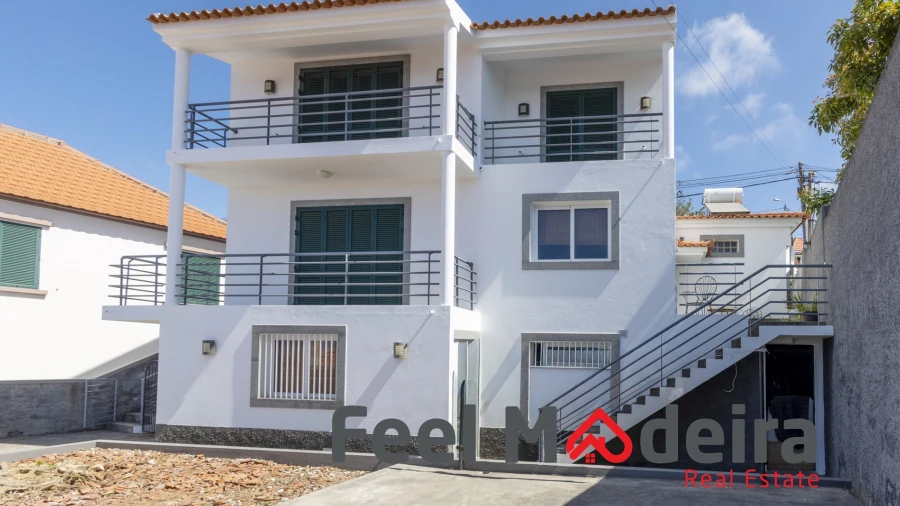 Moradia T3 para Venda em Imaculado Coração de Maria