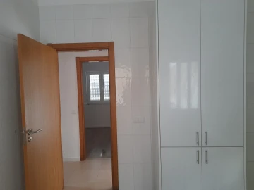 Apartamento T2 para Arrendamento em Eiras e São Paulo de Frades