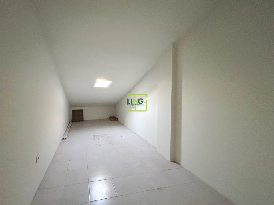 Apartamento T3 para Venda em Castelo Branco Foto 46
