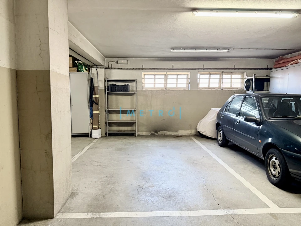 Apartamento T2 para Arrendamento em Lordelo do Ouro e Massarelos Foto 16