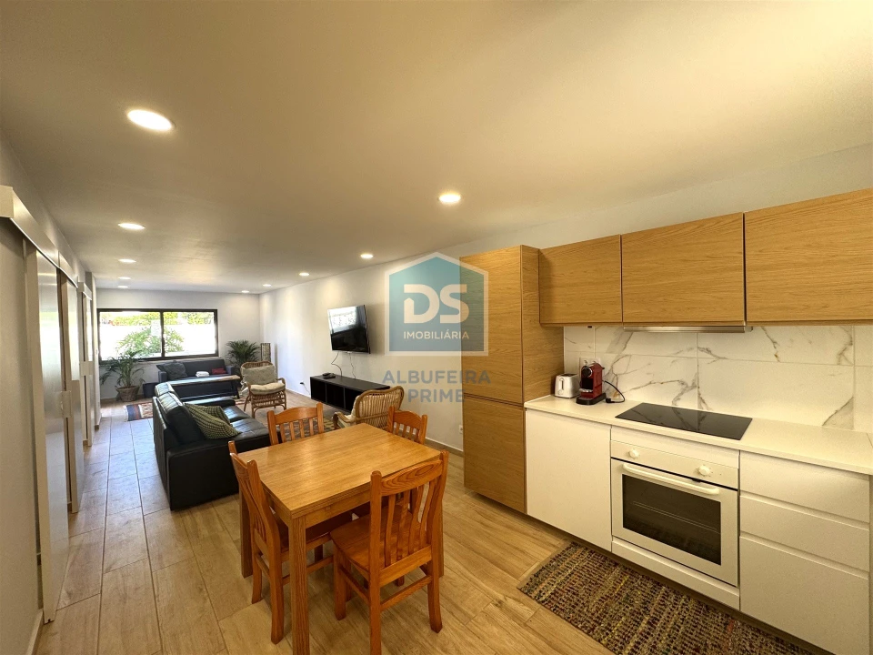 Apartamento T2 para Venda em Albufeira e Olhos de Água Foto 3