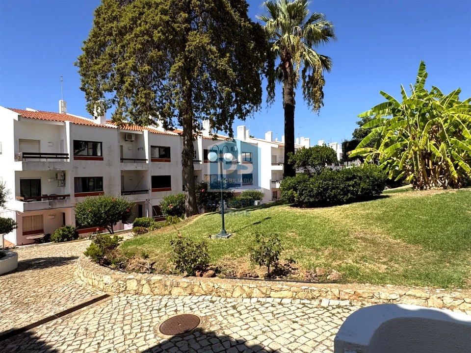 Apartamento T2 para Venda em Albufeira e Olhos de Água Foto 27