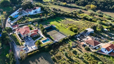 Moradia T4 para Venda em Castanheira do Ribatejo e Cachoeiras