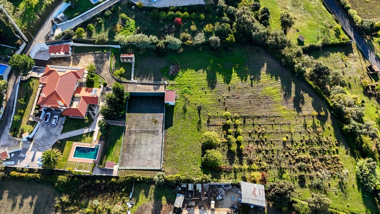 Moradia T4 para Venda em Castanheira do Ribatejo e Cachoeiras Foto 1