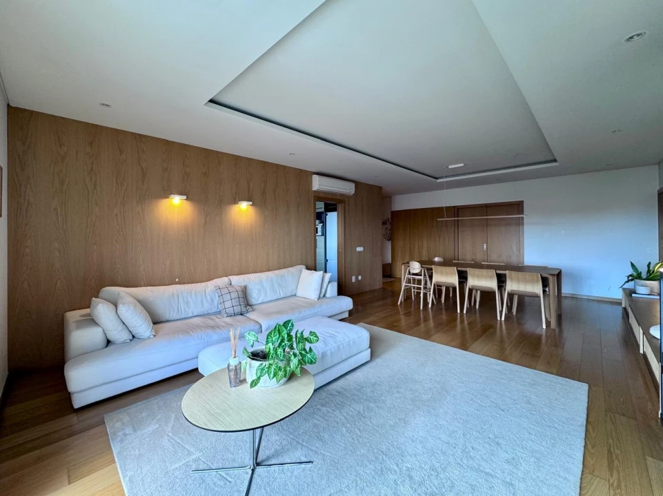 Apartamento T3 para Arrendamento em Ranhados Foto 6