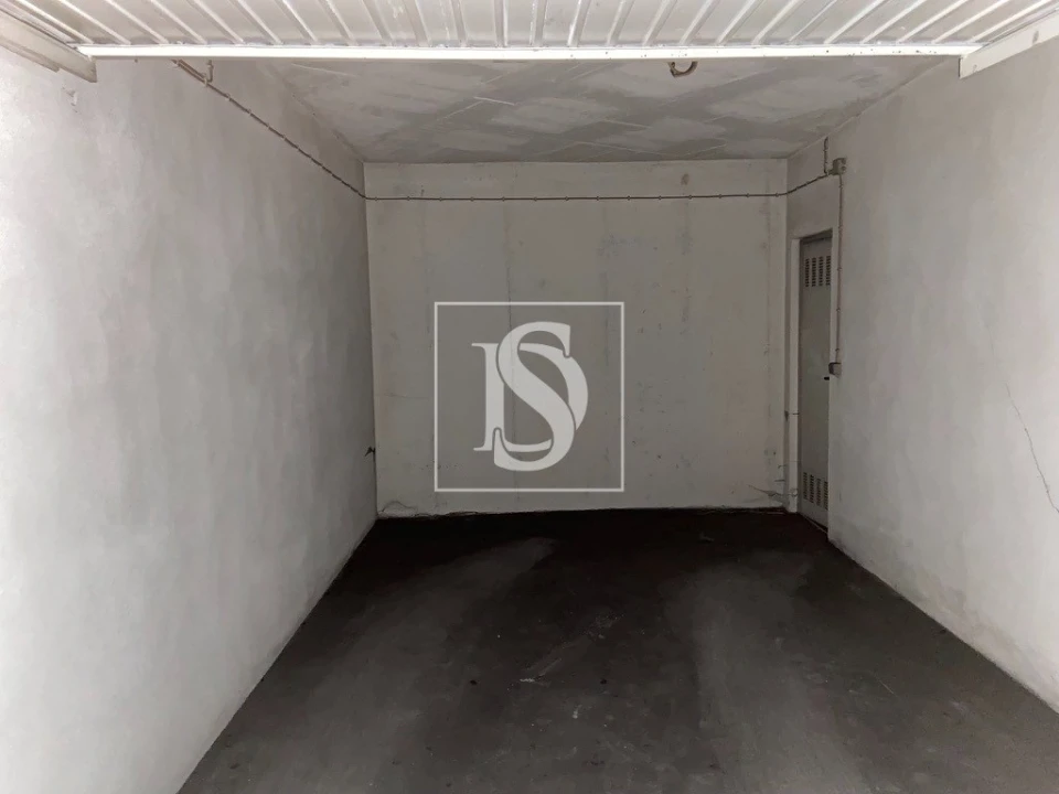 Garagem para Venda em Viseu Foto 3