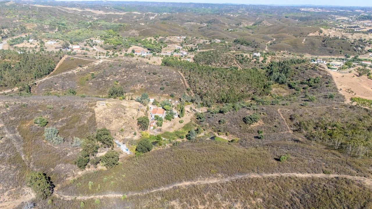 Moradia T3 para Venda em Mexilhoeira Grande Foto 35