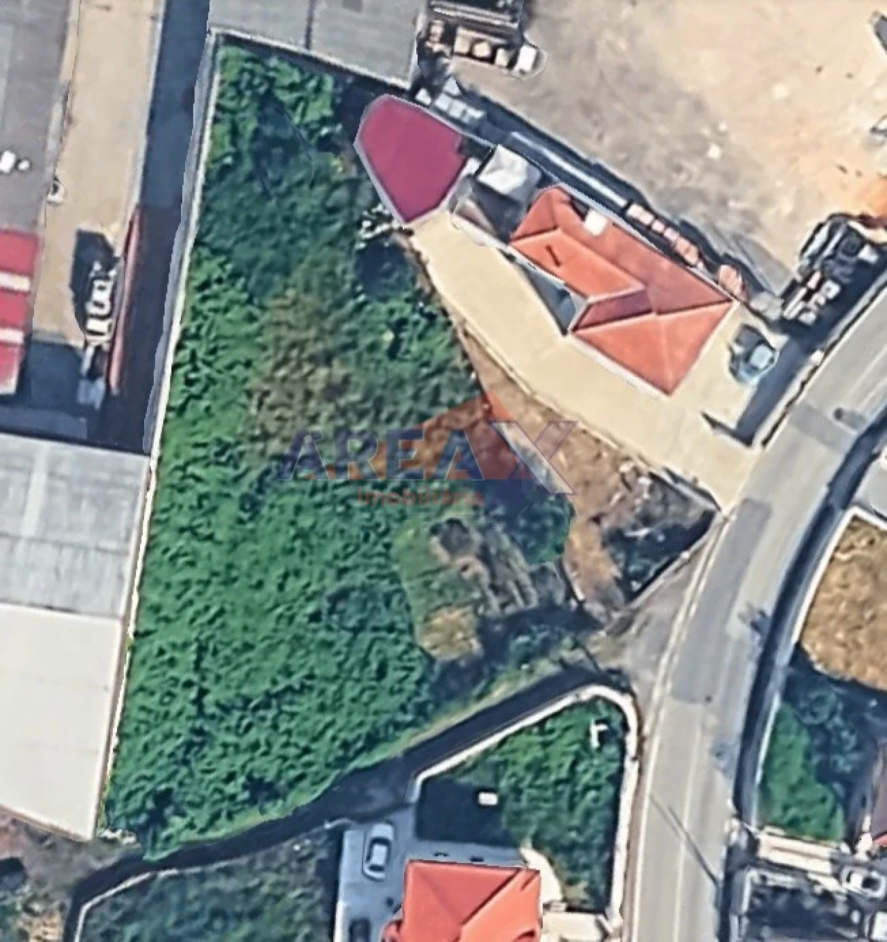 Terreno para Venda em O. Azeméis, Riba-Ul, Ul, Macinhata Seixa, Madail Foto 3