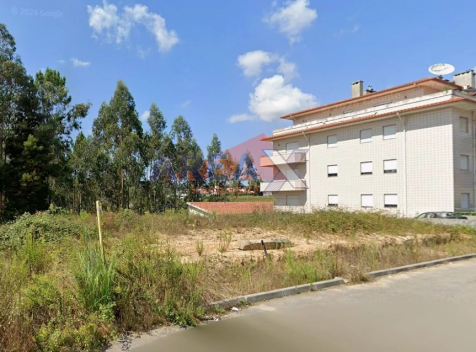 Terreno para Venda em O. Azeméis, Riba-Ul, Ul, Macinhata Seixa, Madail Foto 1