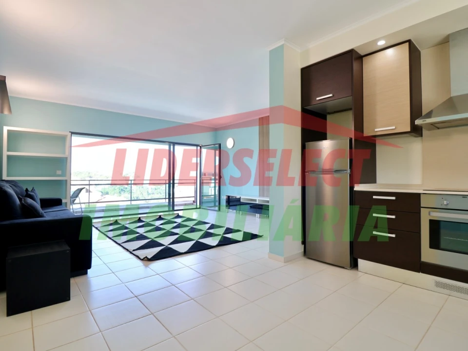 Apartamento T1 para Venda em São Pedro da Cadeira Foto 6