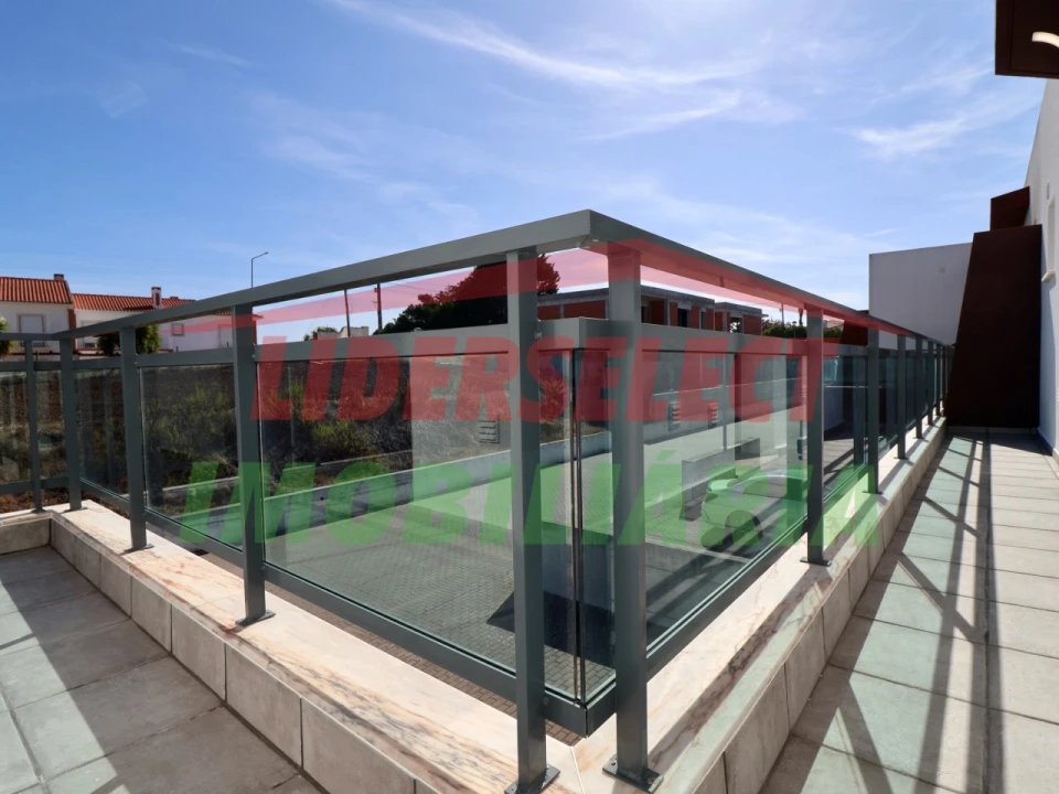 Apartamento T1 para Venda em São Pedro da Cadeira Foto 21