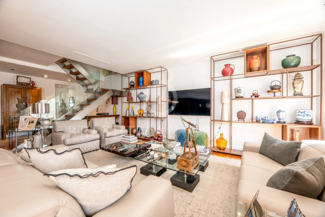 Apartamento T4 para Venda em Avenidas Novas Foto 14