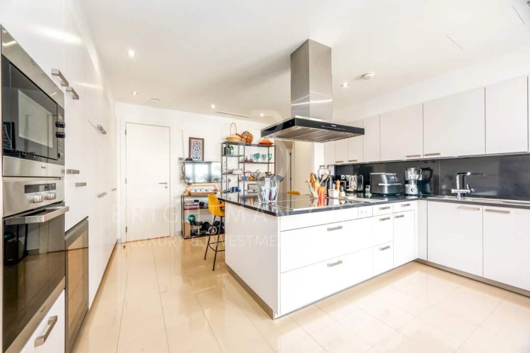Apartamento T4 para Venda em Avenidas Novas Foto 18