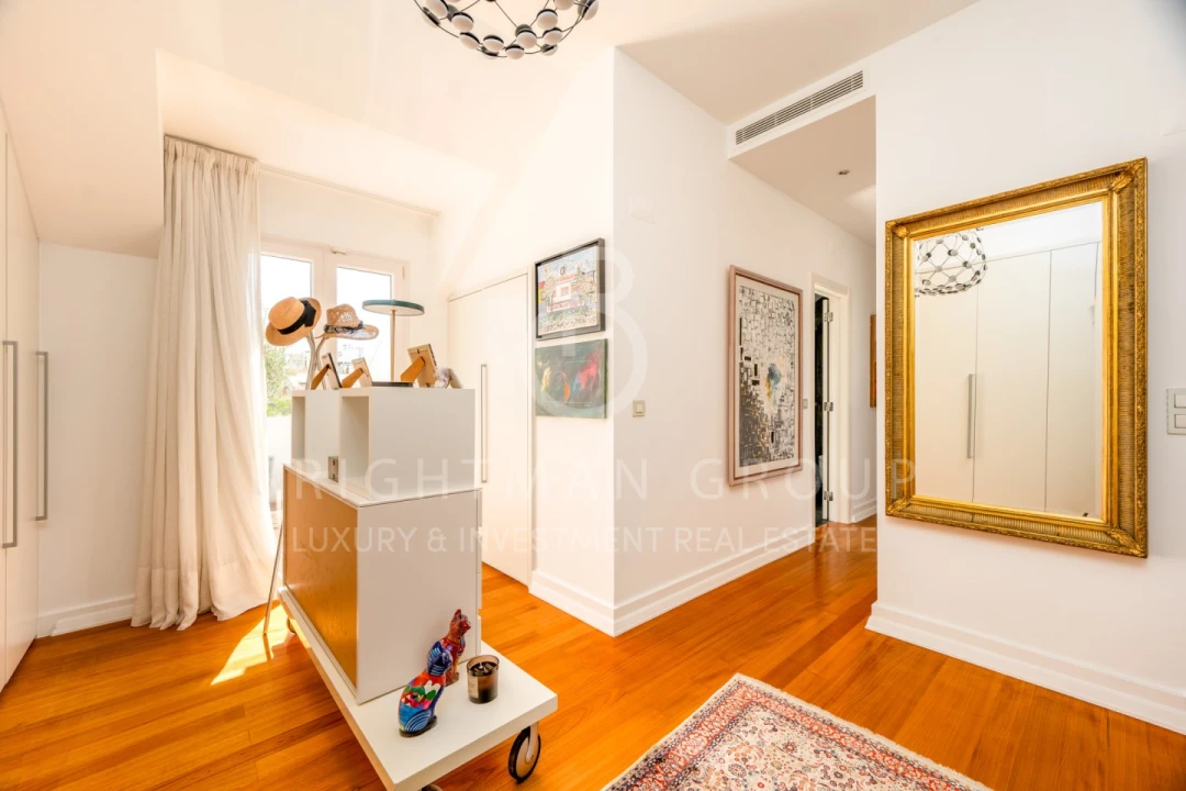 Apartamento T4 para Venda em Avenidas Novas Foto 37