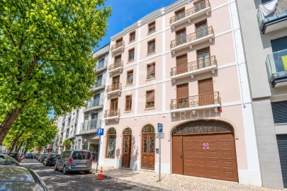 Apartamento T4 para Venda em Avenidas Novas