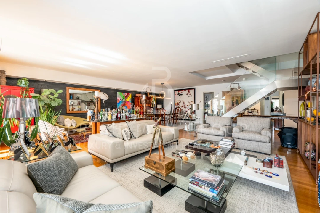 Apartamento T4 para Venda em Avenidas Novas Foto 1