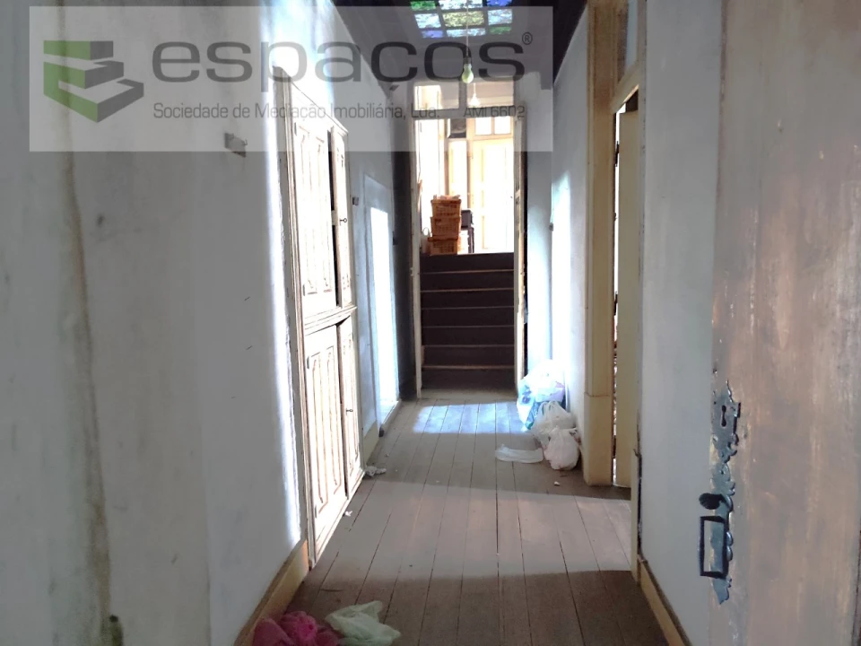 Moradia T5 para Venda em Póvoa de Rio de Moinhos e Cafede Foto 15