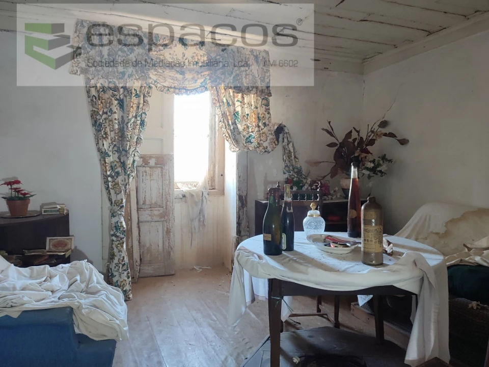 Moradia T5 para Venda em Póvoa de Rio de Moinhos e Cafede Foto 9