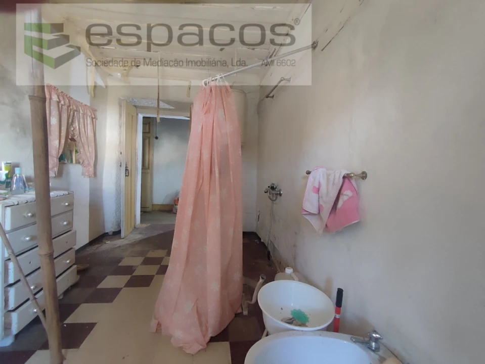 Moradia T5 para Venda em Póvoa de Rio de Moinhos e Cafede Foto 16