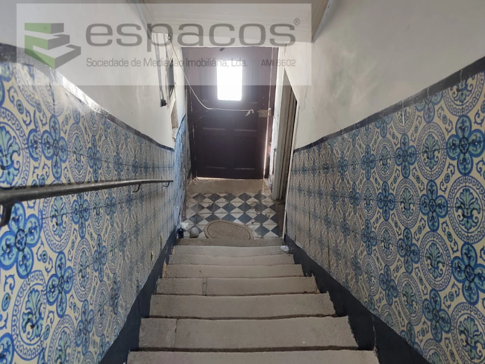 Moradia T5 para Venda em Póvoa de Rio de Moinhos e Cafede Foto 6