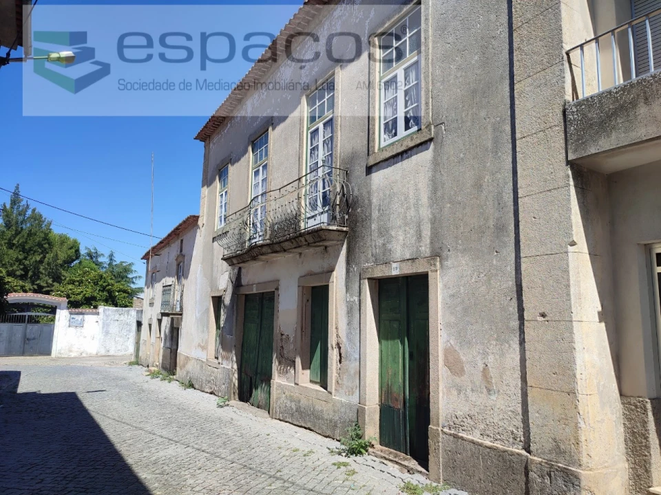 Moradia T5 para Venda em Póvoa de Rio de Moinhos e Cafede Foto 4