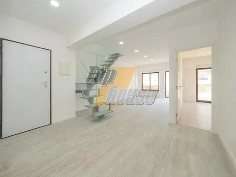 Apartamento para Venda em Costa da Caparica Foto 4
