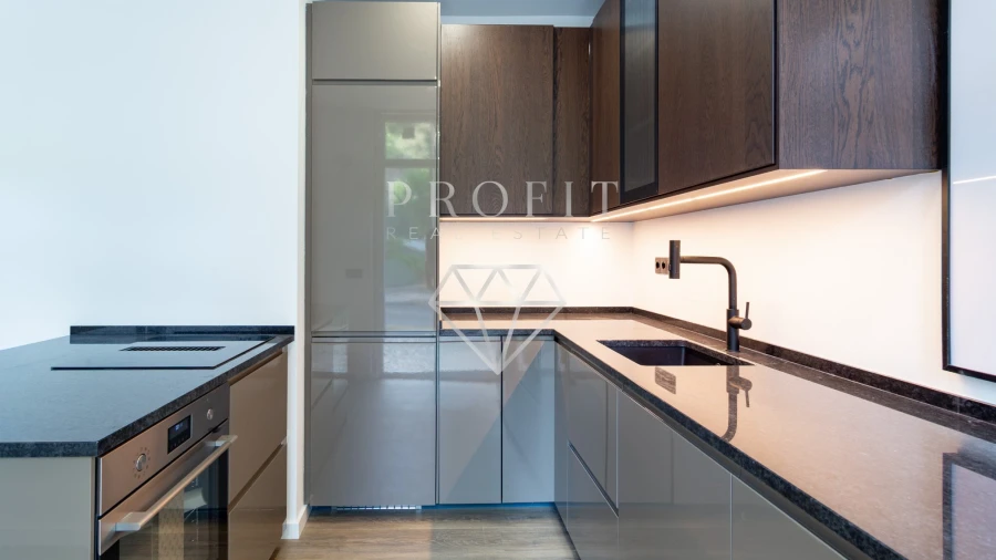 Apartamento T1 para Venda em Queluz e Belas