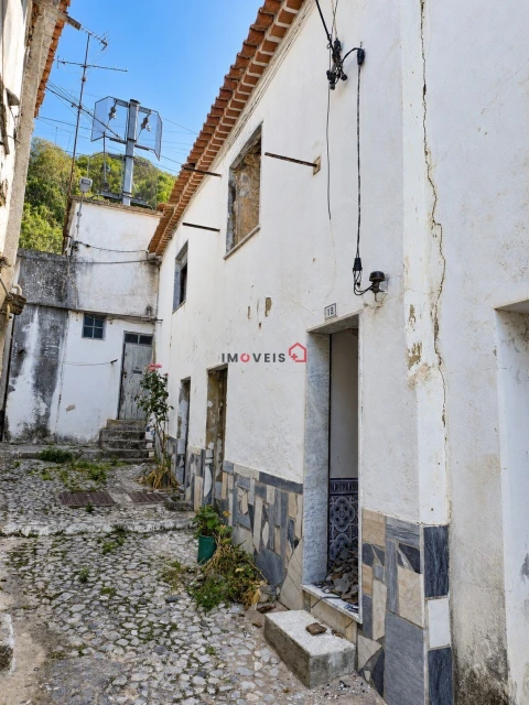 Moradia para Venda em Marvila, Ribeira Santarém, São Salvador, São Nicolau