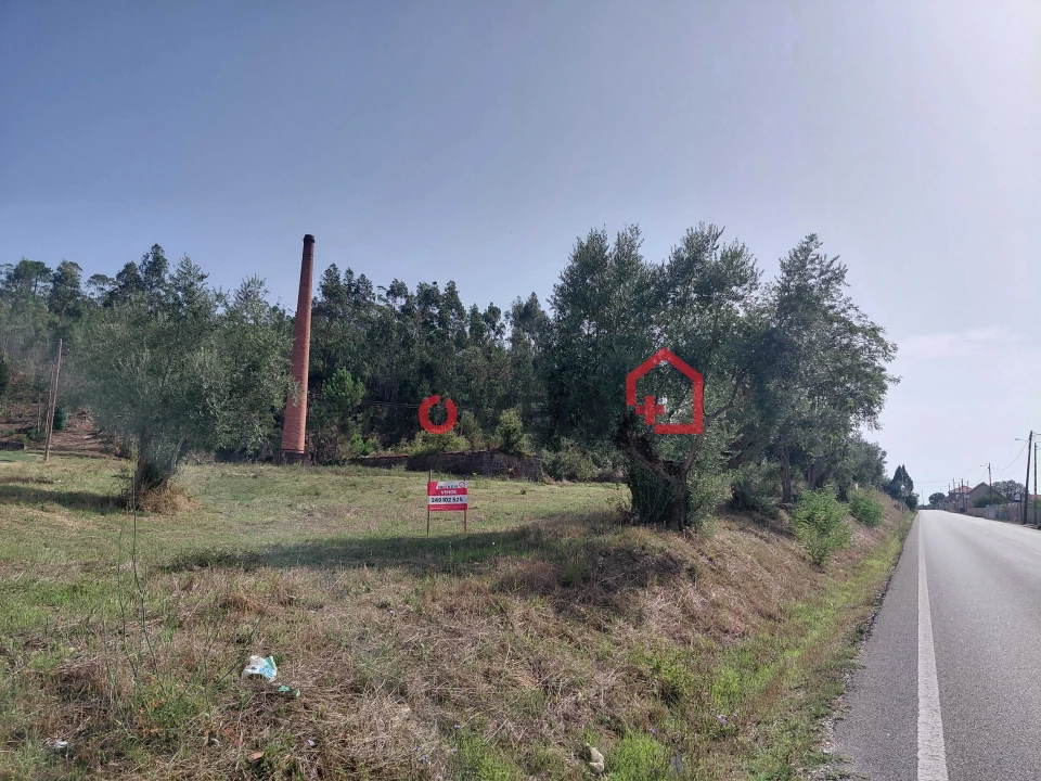 Terreno para Venda em Atouguia Foto 1