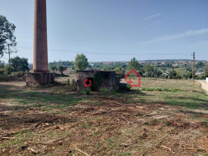 Terreno para Venda em Atouguia Foto 3