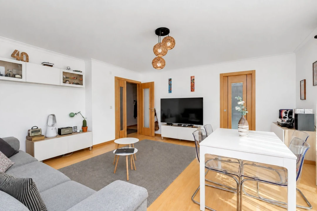 Apartamento T3 para Venda em Milharado Foto 4