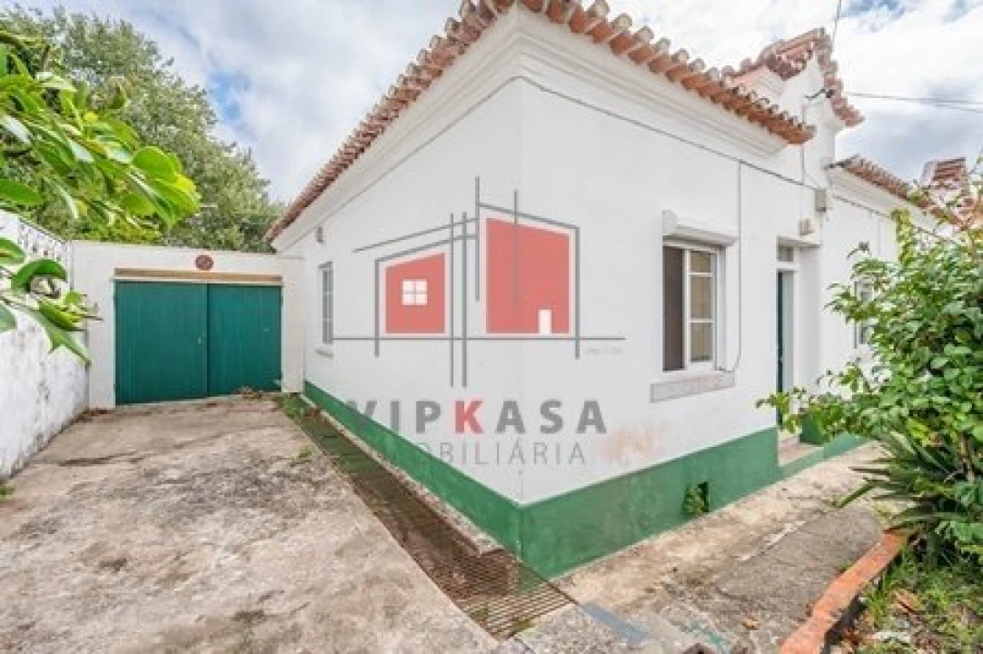 Moradia T3 para Venda em Malveira e São Miguel de Alcainça Foto 2