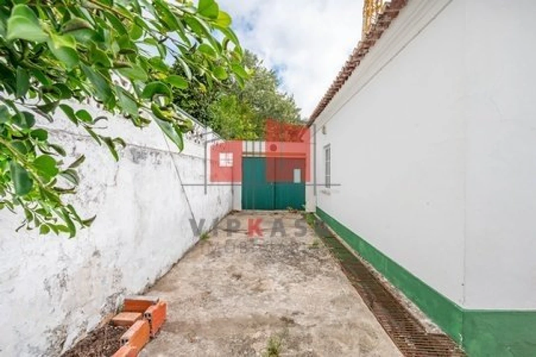 Moradia T3 para Venda em Malveira e São Miguel de Alcainça Foto 3