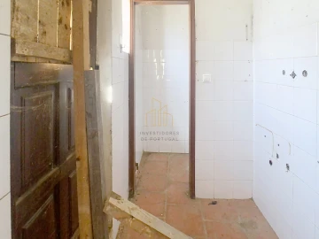 Moradia T2 para Venda em Nossa Senhora da Conceição e São Bartolomeu