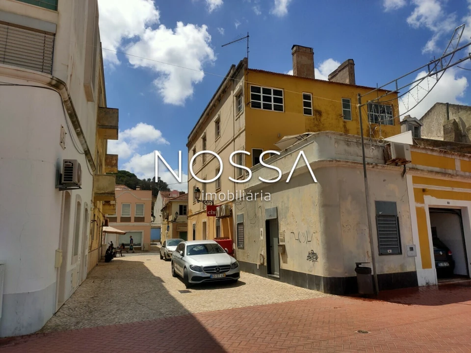 Prédio para Venda em Seixal, Arrentela e Aldeia de Paio Pires Foto 7