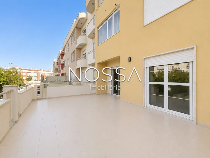 Apartamento T3 para Venda em São Domingos de Rana Foto 17