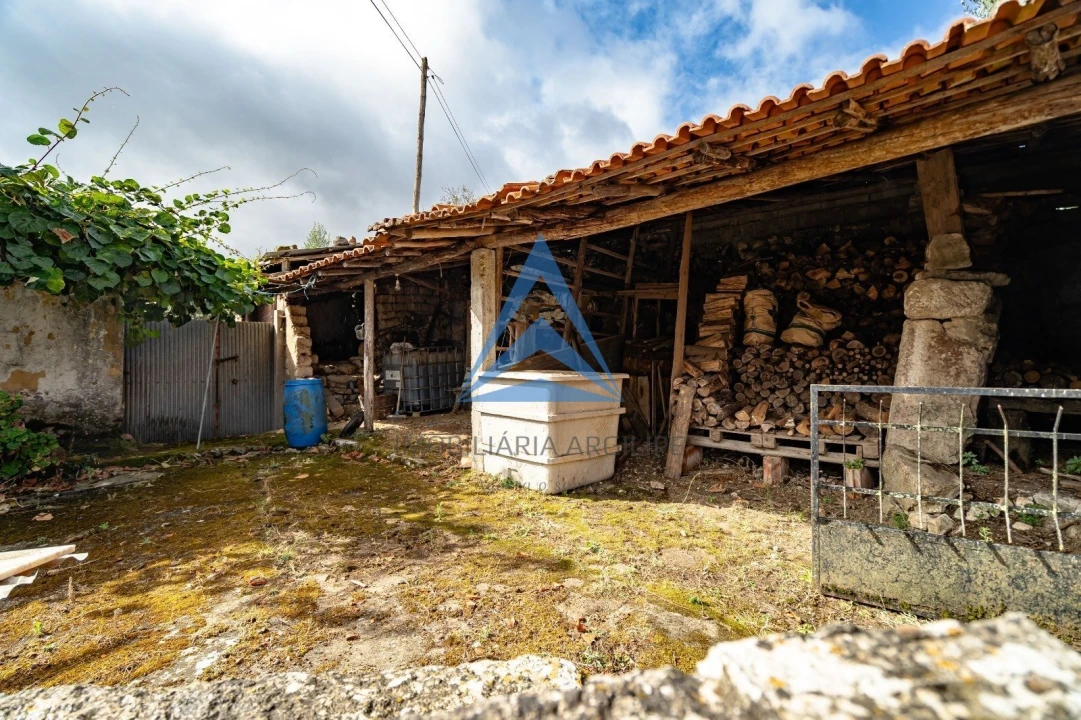Moradia T4 para Venda em Redinha Foto 12