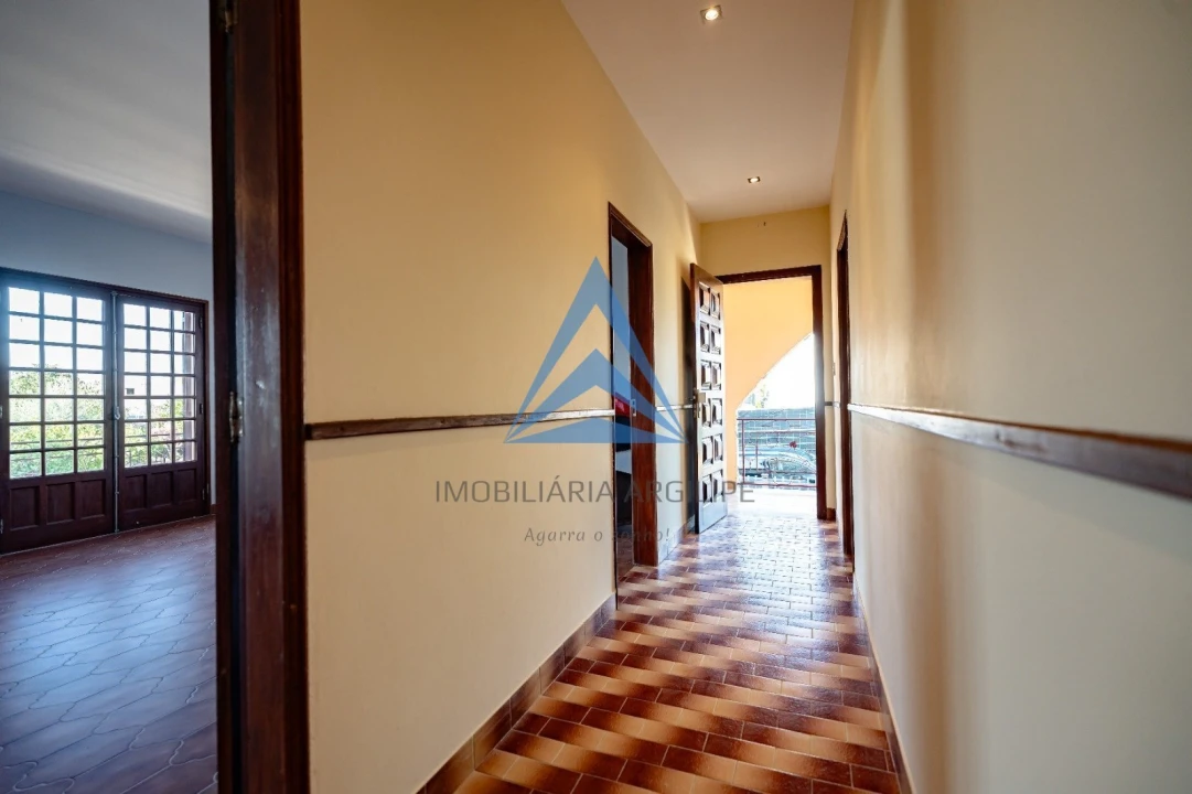 Moradia T5 para Venda em Santiago e São Simão de Litém e Albergaria dos Doze Foto 9