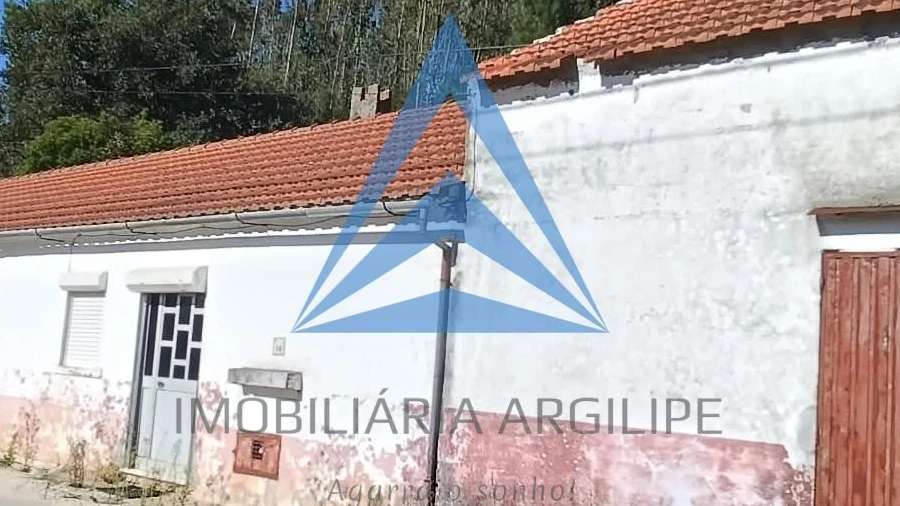 Moradia T2 para Venda em Vila Cã