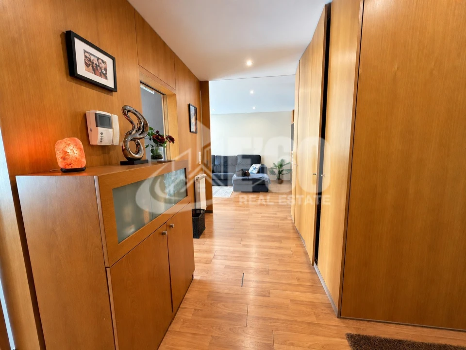 Apartamento T2 para Venda em Anta e Guetim Foto 13
