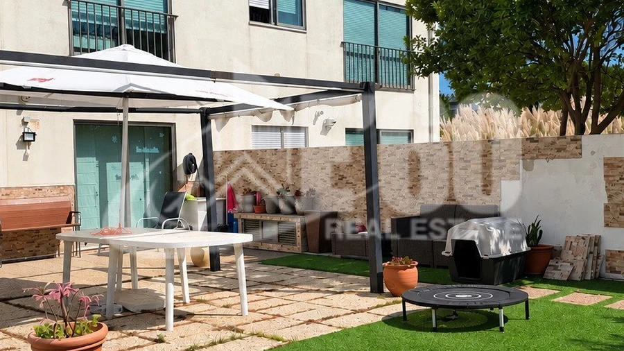 Apartamento T2 para Venda em Anta e Guetim