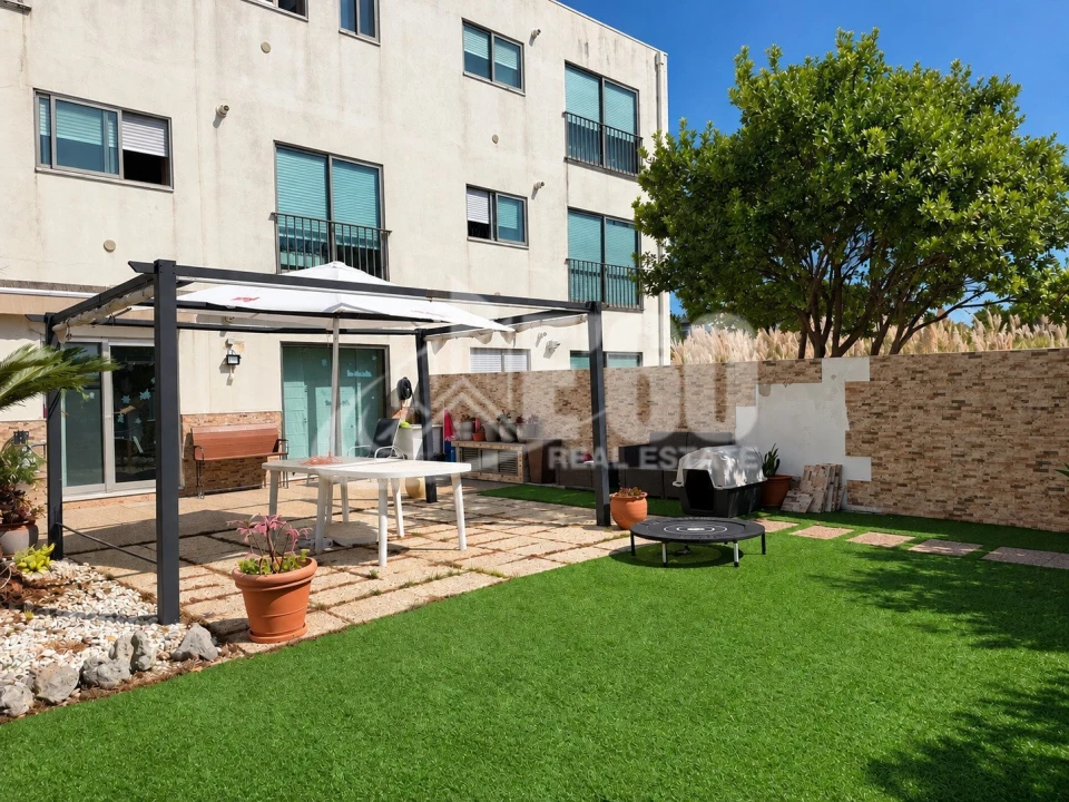 Apartamento T2 para Venda em Anta e Guetim Foto 1