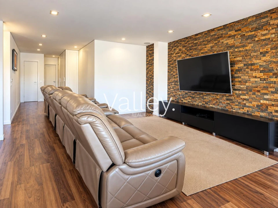 Apartamento T3 para Venda em Paranhos Foto 5