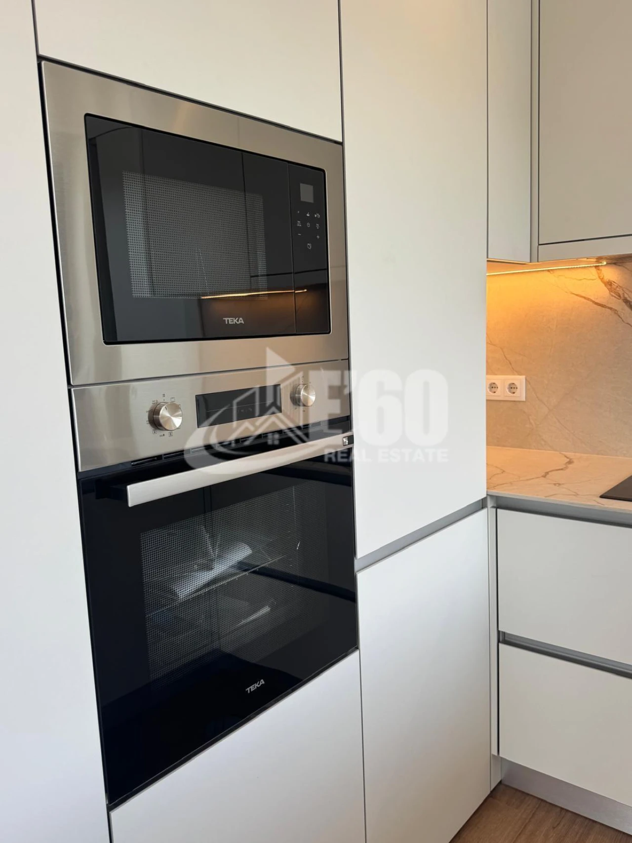 Apartamento T1 para Venda em Arcozelo Foto 5