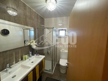 Apartamento T2 para Venda em Glória e Vera Cruz