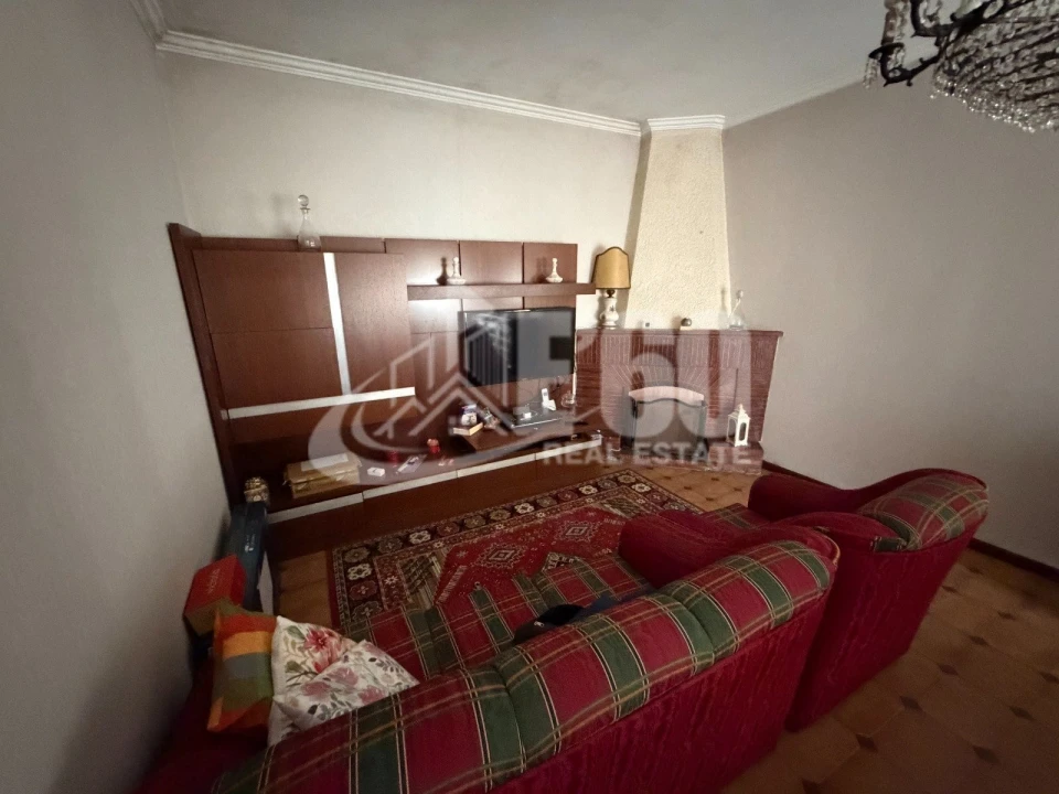 Moradia T4 para Venda em São Paio de Oleiros Foto 8