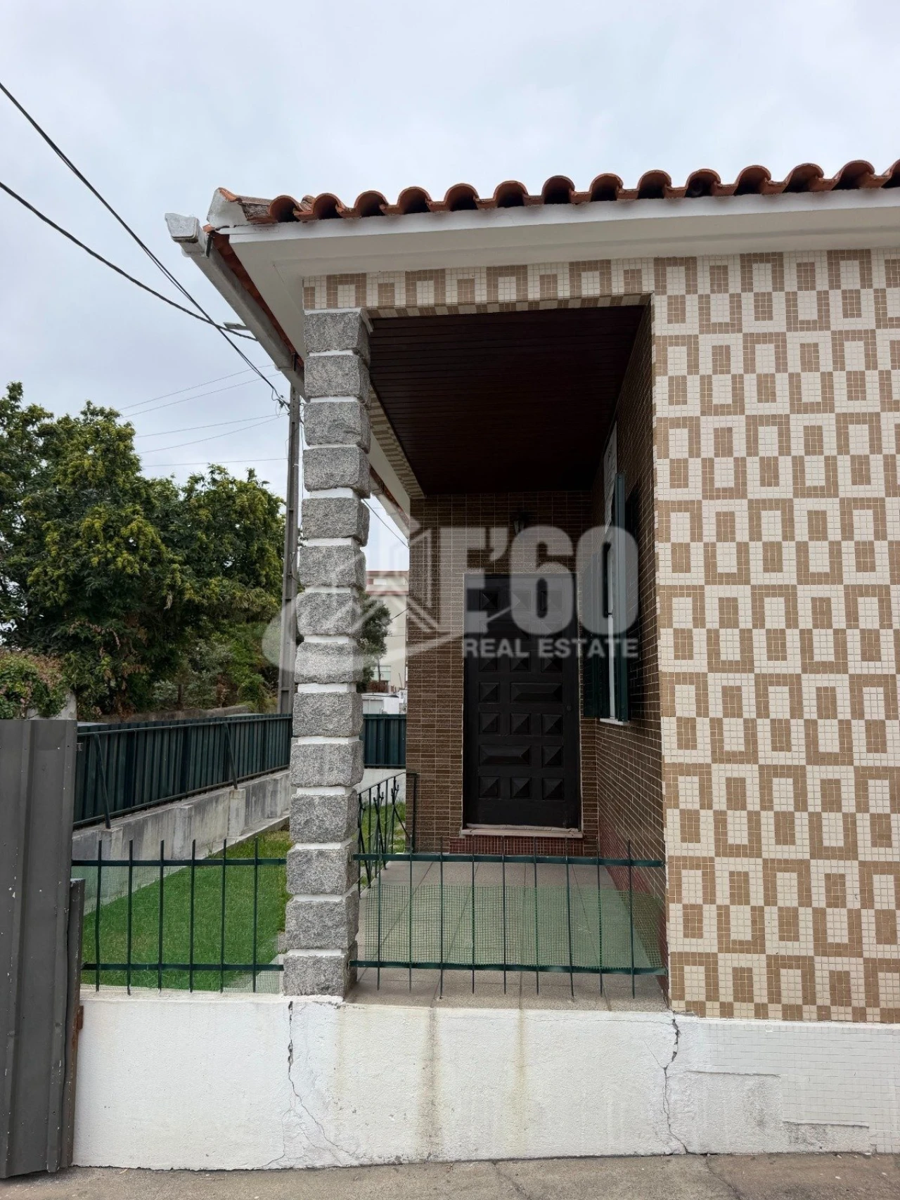 Moradia T4 para Venda em São Paio de Oleiros Foto 2