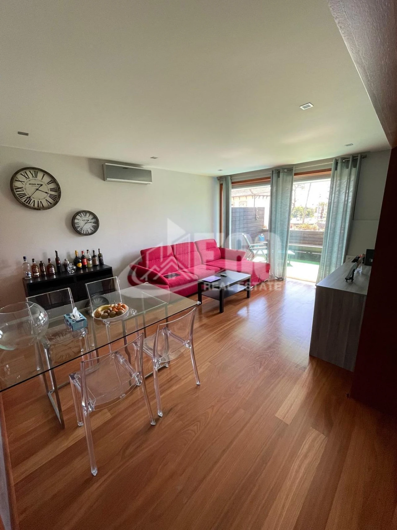 Apartamento T1 para Venda em Arcozelo Foto 1