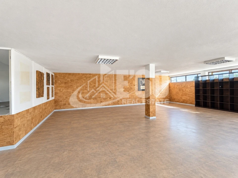 Armazém para Arrendamento em Lourosa Foto 8